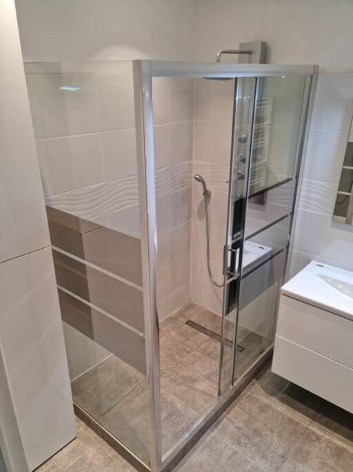ניס Appartement 2 Pieces מראה חיצוני תמונה