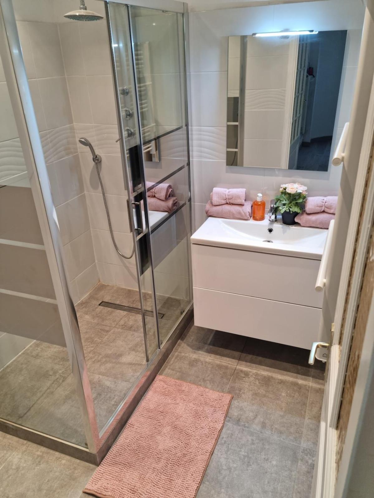 ניס Appartement 2 Pieces מראה חיצוני תמונה